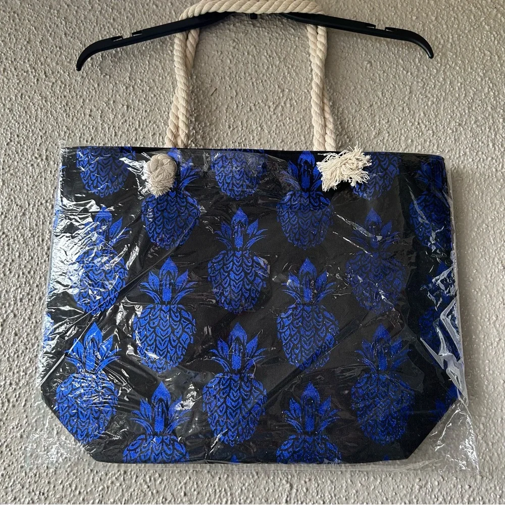 Hawaiian tote Black canvas bag with blue pineapple print NWT